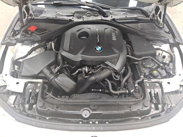 2017 BMW 330 SA — Engine bay