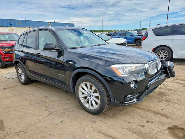 2016 BMW X3 xDrive28i — Passenger 3/4