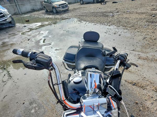 2016 HARLEY-DAVIDSON FL — AFTR