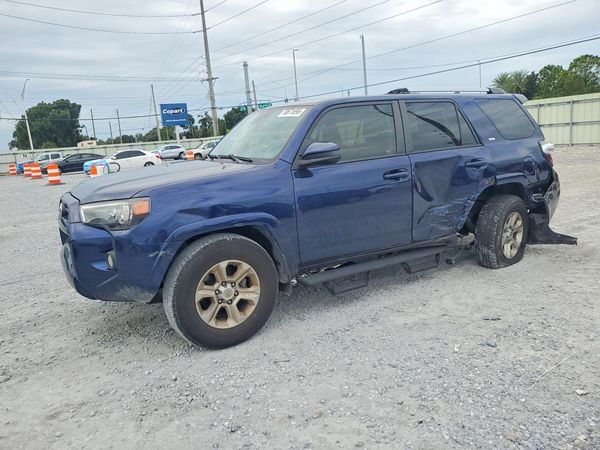 2020 TOYOTA 4RUNNER Base Grade — Front 3/4