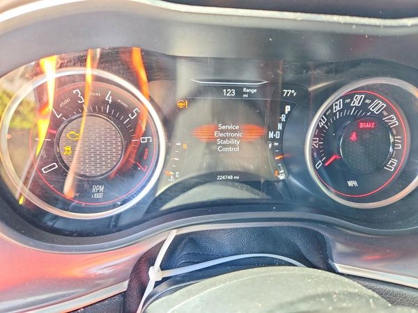 2019 DODGE CHALLENGER SXT — ODOM