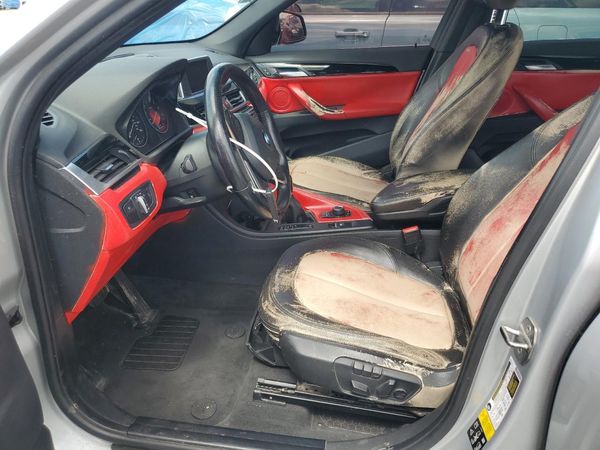 2017 BMW X1 xDrive28iBr — DENT