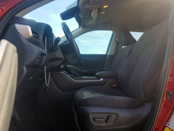 2023 TOYOTA HIGHLANDER — DENT