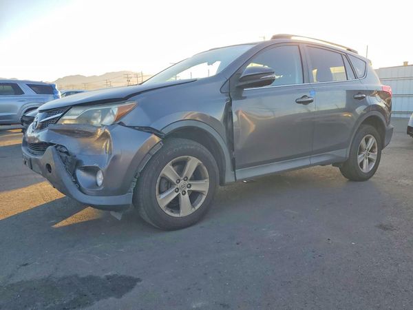 2013 TOYOTA RAV4 Sports — Front 3/4