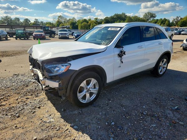 2018 MERCEDES-BENZ GLC-CLASS — DSFA — Front 3/4