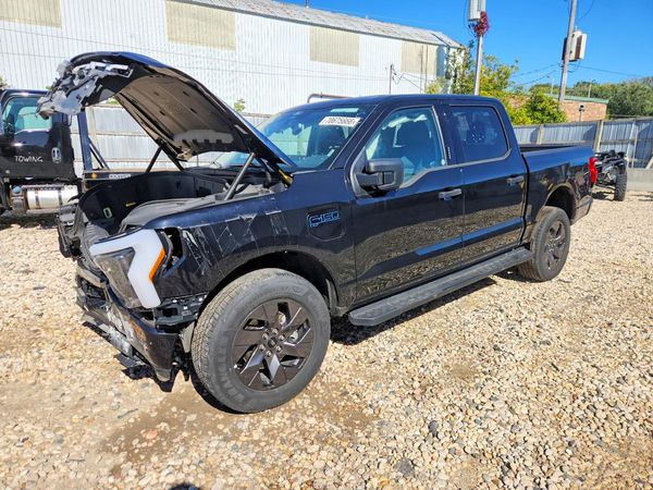 2024 FORD F150 — Front 3/4