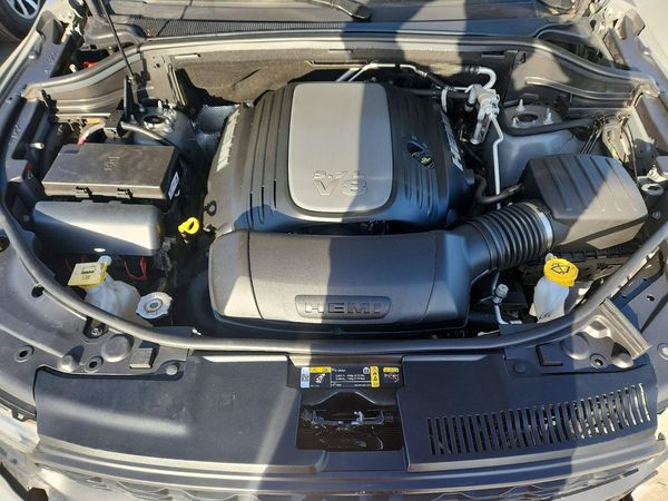2023 DODGE DURANGO — Engine bay