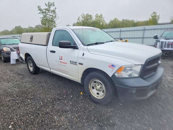 2016 RAM 1500 ST — Passenger 3/4