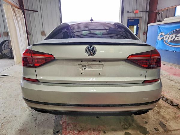 2018 VOLKSWAGEN PASSAT GT — DIRR