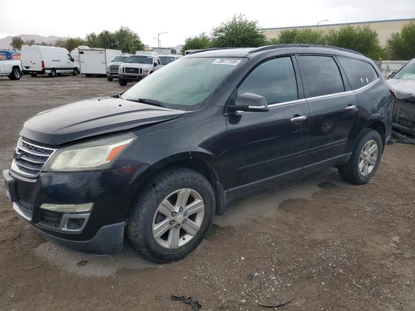 2013 CHEVROLET TRAVERSE 1LT — Front 3/4