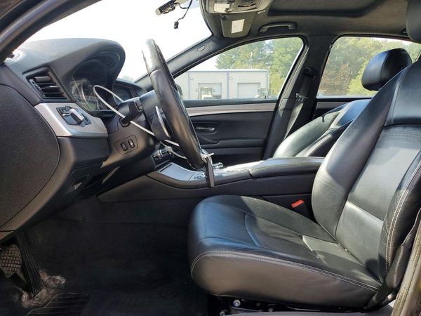 2016 BMW 528 xDrive — DENT