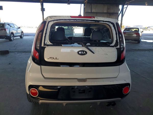 2018 KIA SOUL Exclaim — DIRR