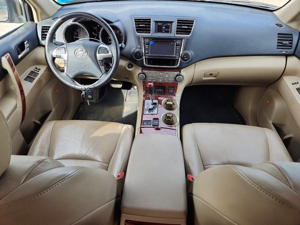 2013 TOYOTA HIGHLANDER Base/Hybrid — CKPT