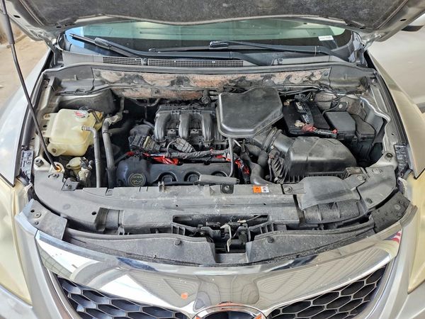 2012 MAZDA CX-9 Touring/GS — Engine bay