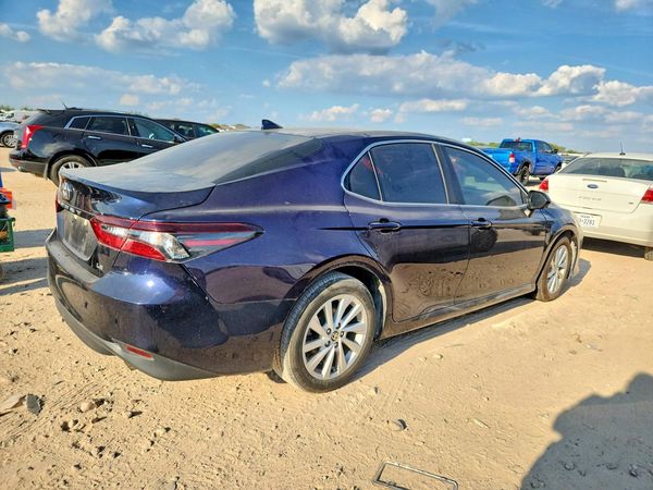 2022 TOYOTA CAMRY LE — PSRA