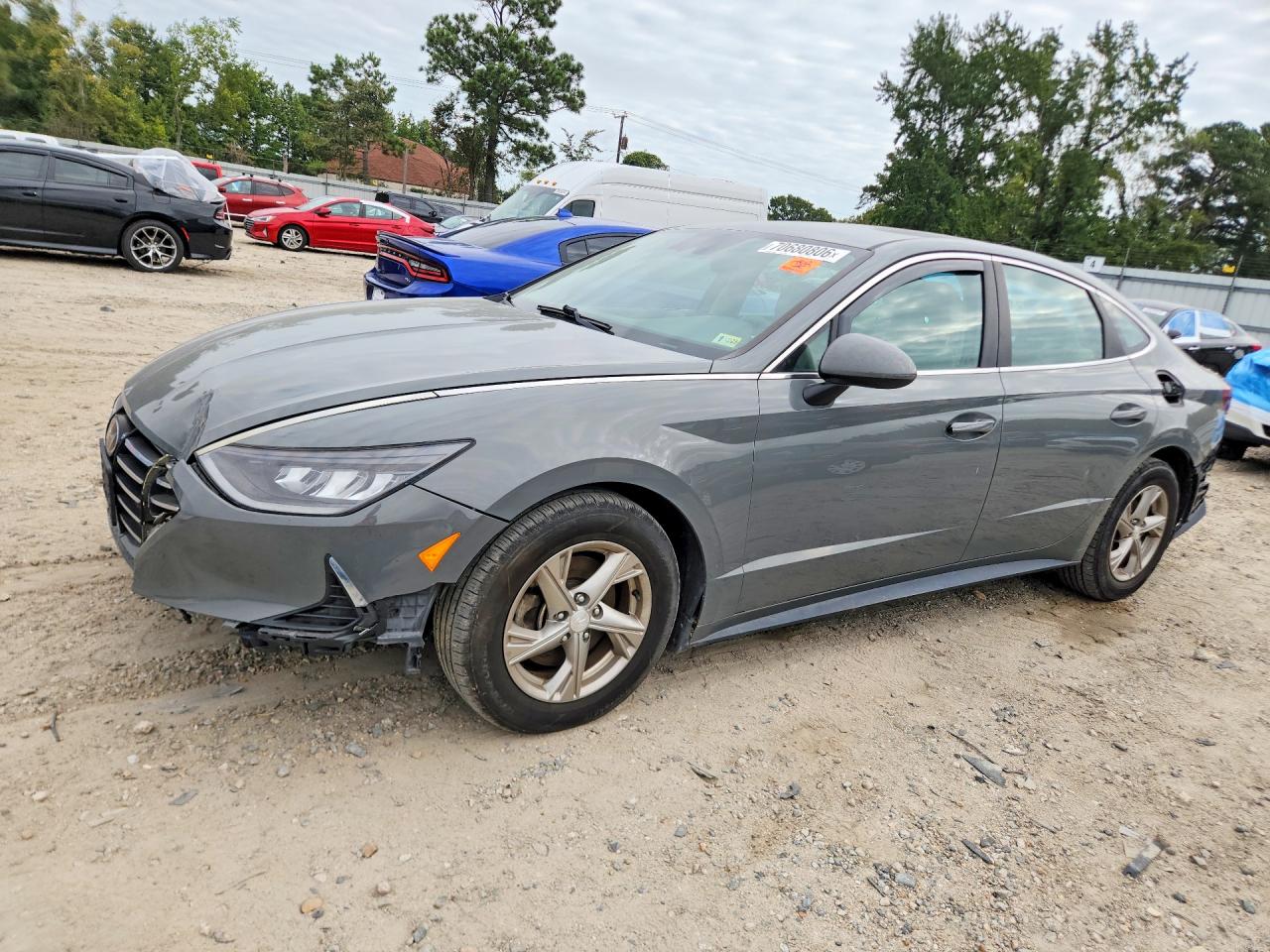2021 HYUNDAI SONATA SE — Front 3/4