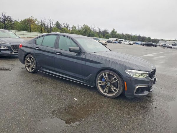 2018 BMW M550XI xDrive — Passenger 3/4