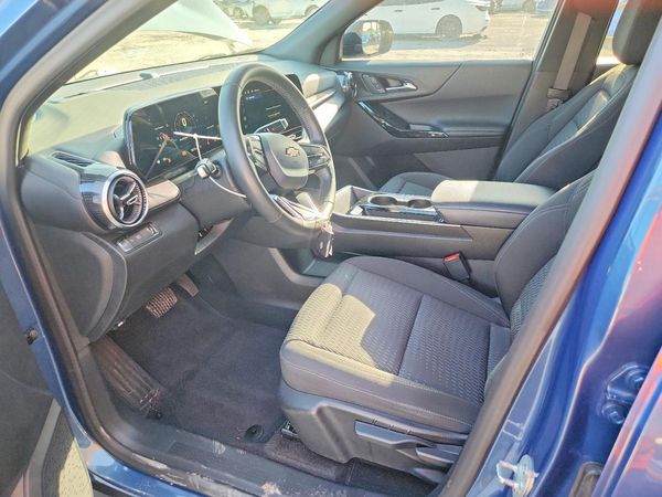 2025 CHEVROLET EQUINOX 1LT — DENT