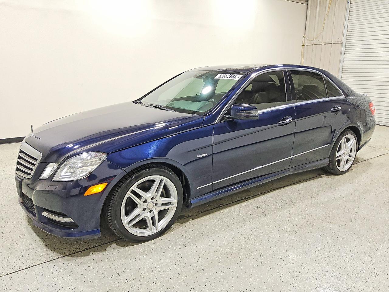 2012 MERCEDES-BENZ E E350 — Front 3/4