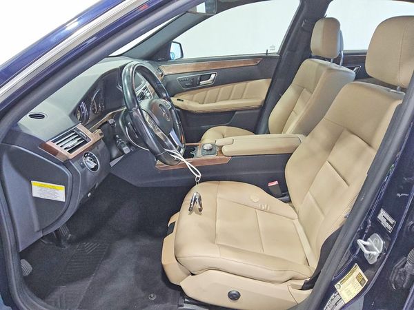2012 MERCEDES-BENZ E E350 — DENT