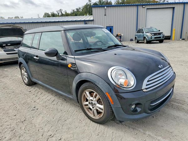 2012 MINI COOPER — Passenger 3/4