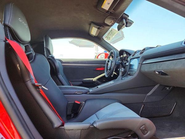 2025 PORSCHE CAYMAN — PSRS