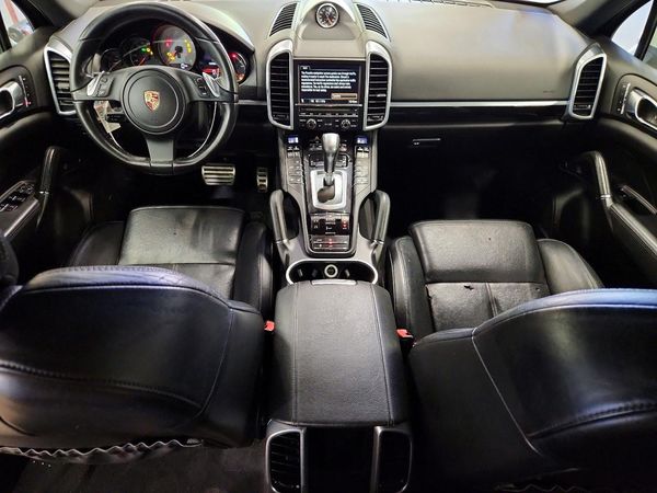 2012 PORSCHE CAYENNE S — CKPT