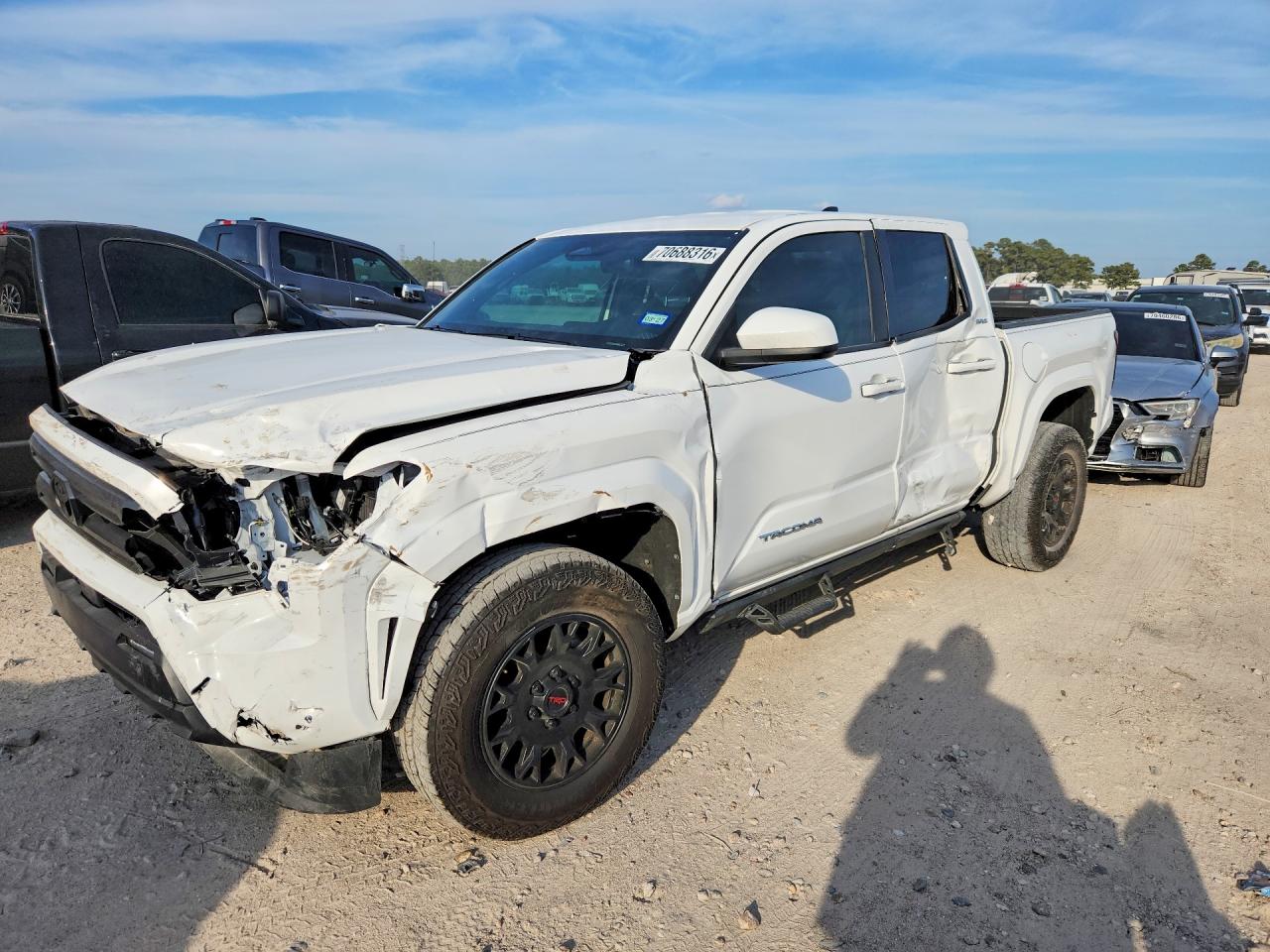 2026 TOYOTA TACOMA — Front 3/4