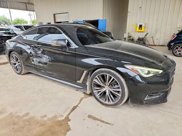 2017 INFINITI Q60 — Passenger 3/4