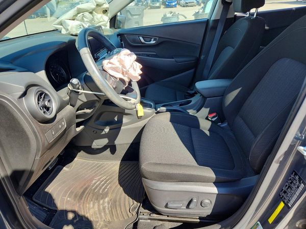 2023 HYUNDAI KONA — DENT