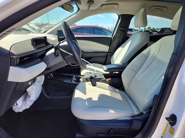 2021 FORD MUSTANG Premium — DENT