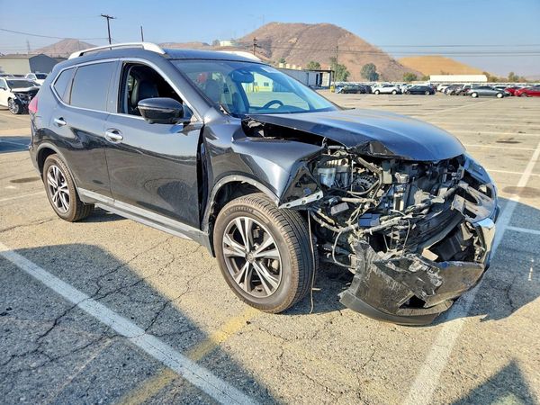 2018 NISSAN ROGUE — Passenger 3/4