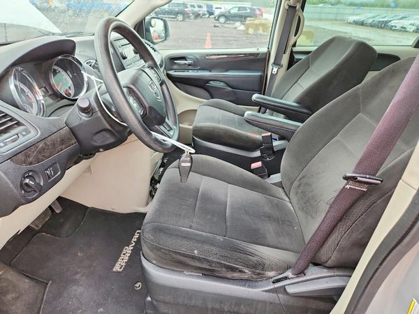 2012 DODGE GRAND CARAVAN SE — DENT