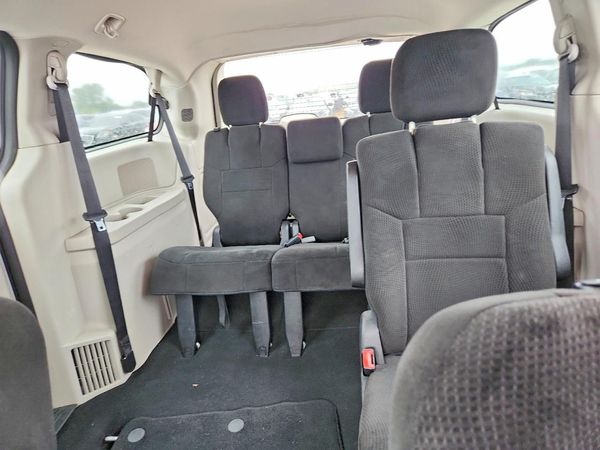 2012 DODGE GRAND CARAVAN SE — SUVN
