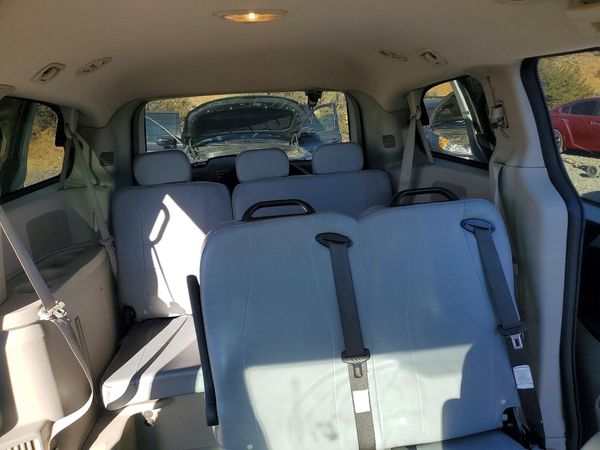 2018 DODGE GRAND CARAVAN SE — SUVN