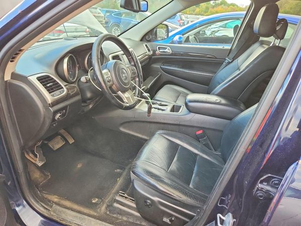 2013 JEEP CHEROKEE Laredo — DENT