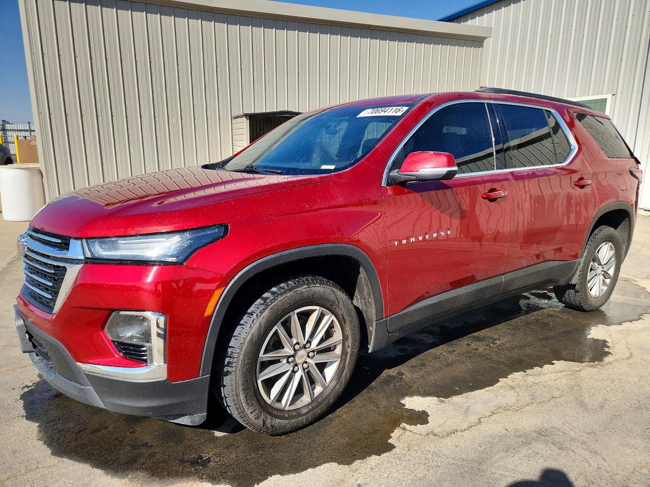 2023 CHEVROLET TRAVERSE — Front 3/4