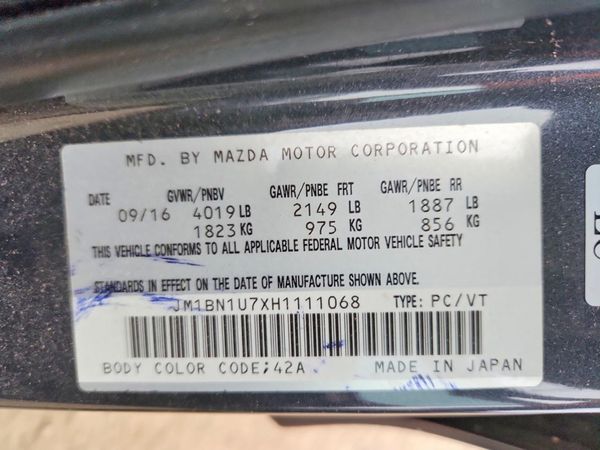 2017 MAZDA 3 Sport — VINS