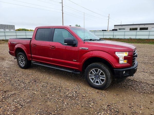 2017 FORD F150 SuperCrew — Passenger 3/4