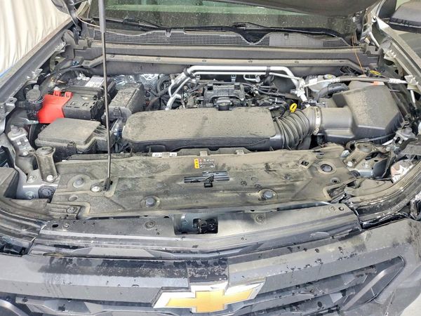 2026 CHEVROLET COLORADO — Engine bay