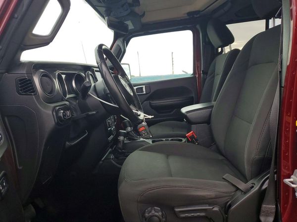2021 JEEP GLADIATOR Sport — DENT
