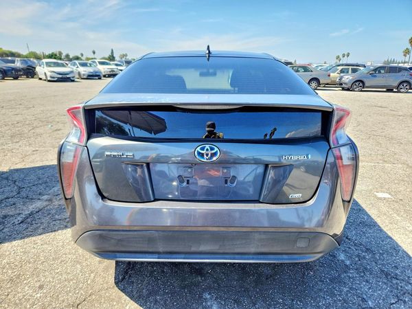 2016 TOYOTA PRIUS — DIRR