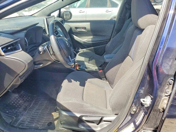 2020 TOYOTA COROLLA SE, CVT — DENT