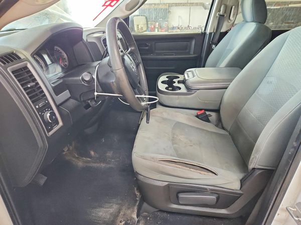 2019 RAM 1500 CLASSIC Tradesman, ST — DENT