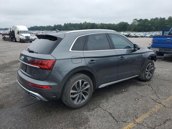 2022 AUDI Q5