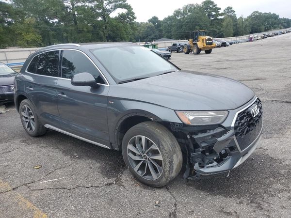2022 AUDI Q5