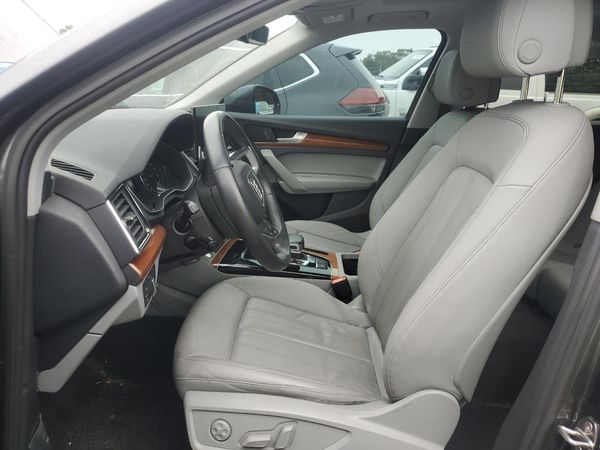 2022 AUDI Q5