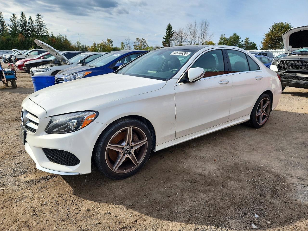 2018 MERCEDES-BENZ C-CLASS C300-4M — Front 3/4