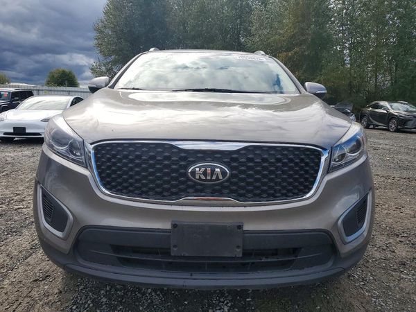 2017 KIA SORENTO L, LX — DIRF