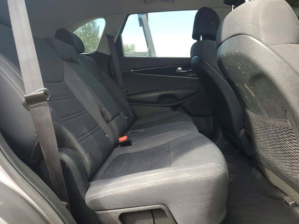 2017 KIA SORENTO L, LX — PSRS
